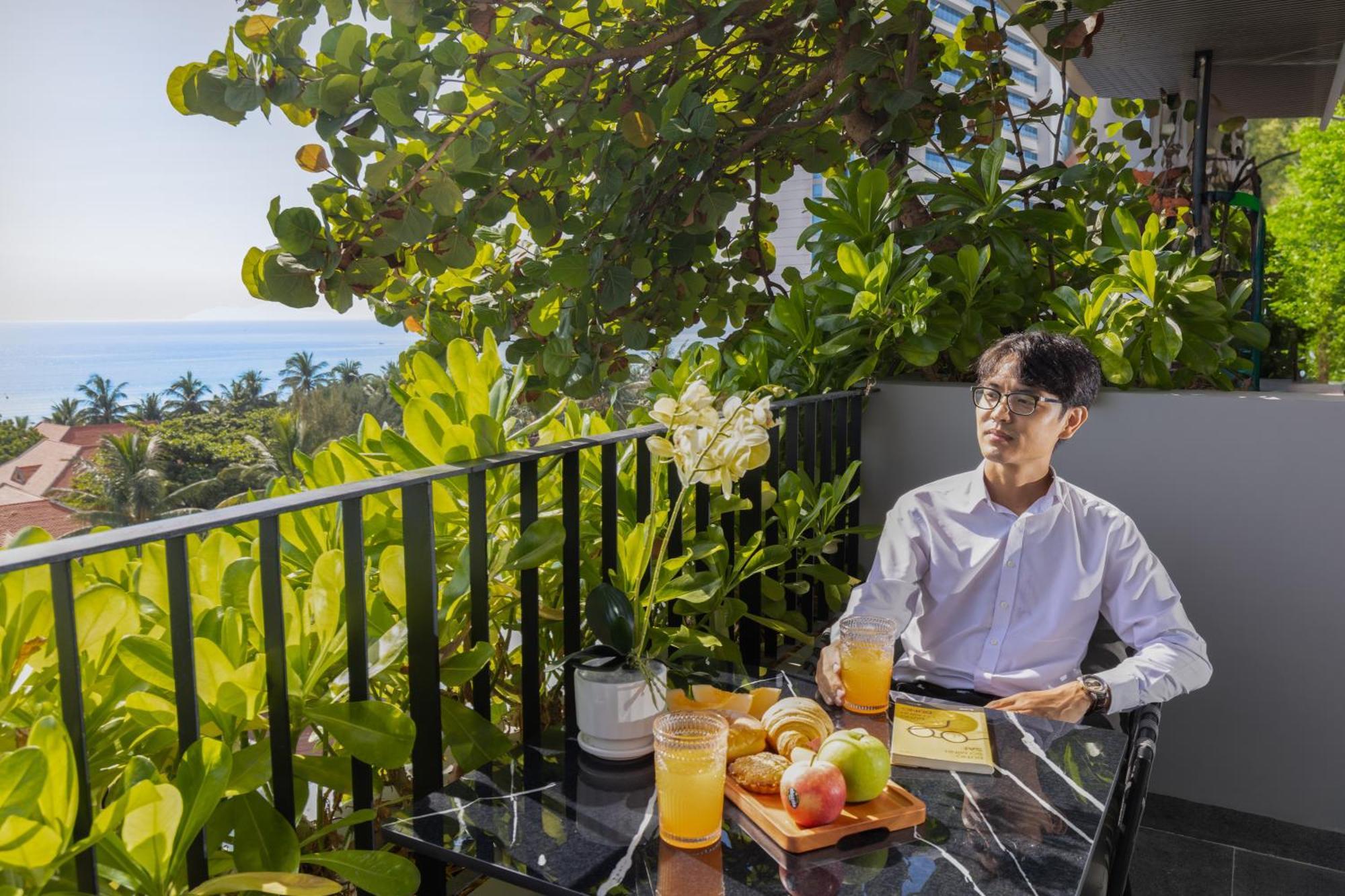 Jbay Beachfront Boutique Hotel Da Nang Bagian luar foto