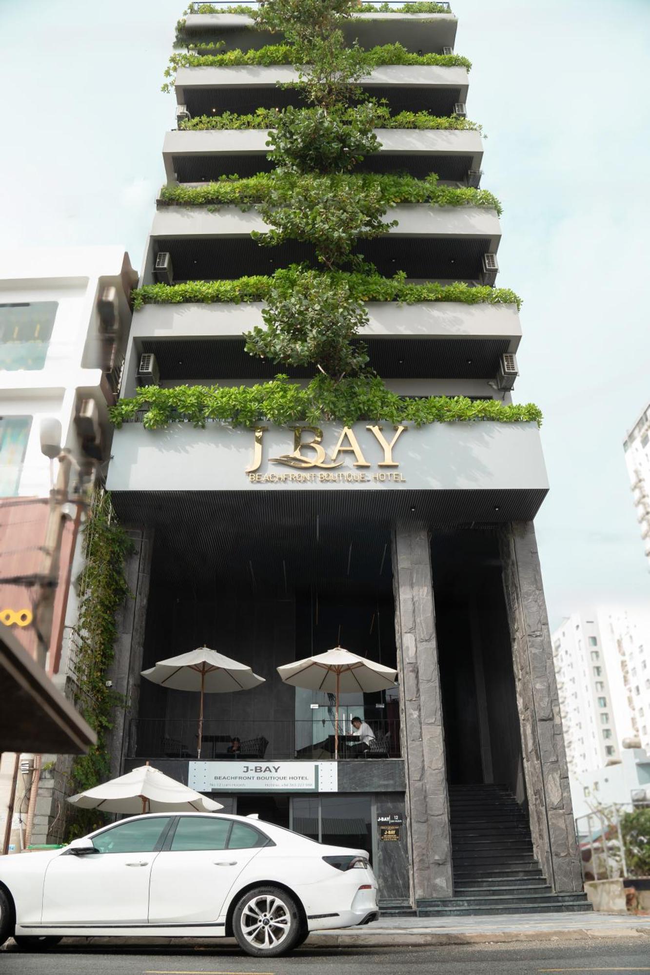 Jbay Beachfront Boutique Hotel Da Nang Bagian luar foto